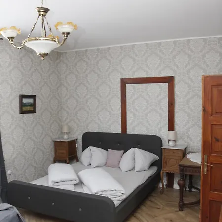 Apartments Zámoček Staré časy